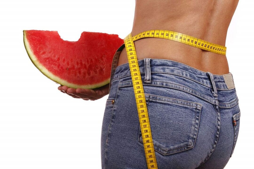Τα οφέλη και οι βλάβες της δίαιτας με καρπούζι
